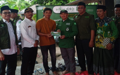 LAZISNU PCNU Kupang Salurkan Bantuan untuk Korban Angin Puting Beliung di Kecamatan Palas